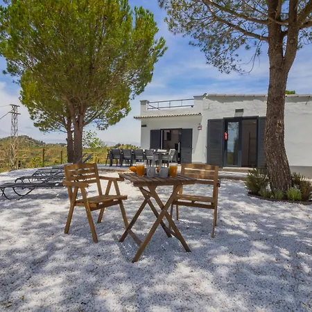 Cubo's Casa Pineda Malaga