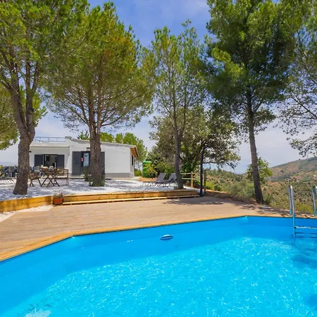 Cubo's Casa Pineda Holiday home