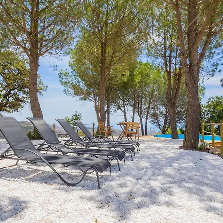Cubo's Casa Pineda Holiday home